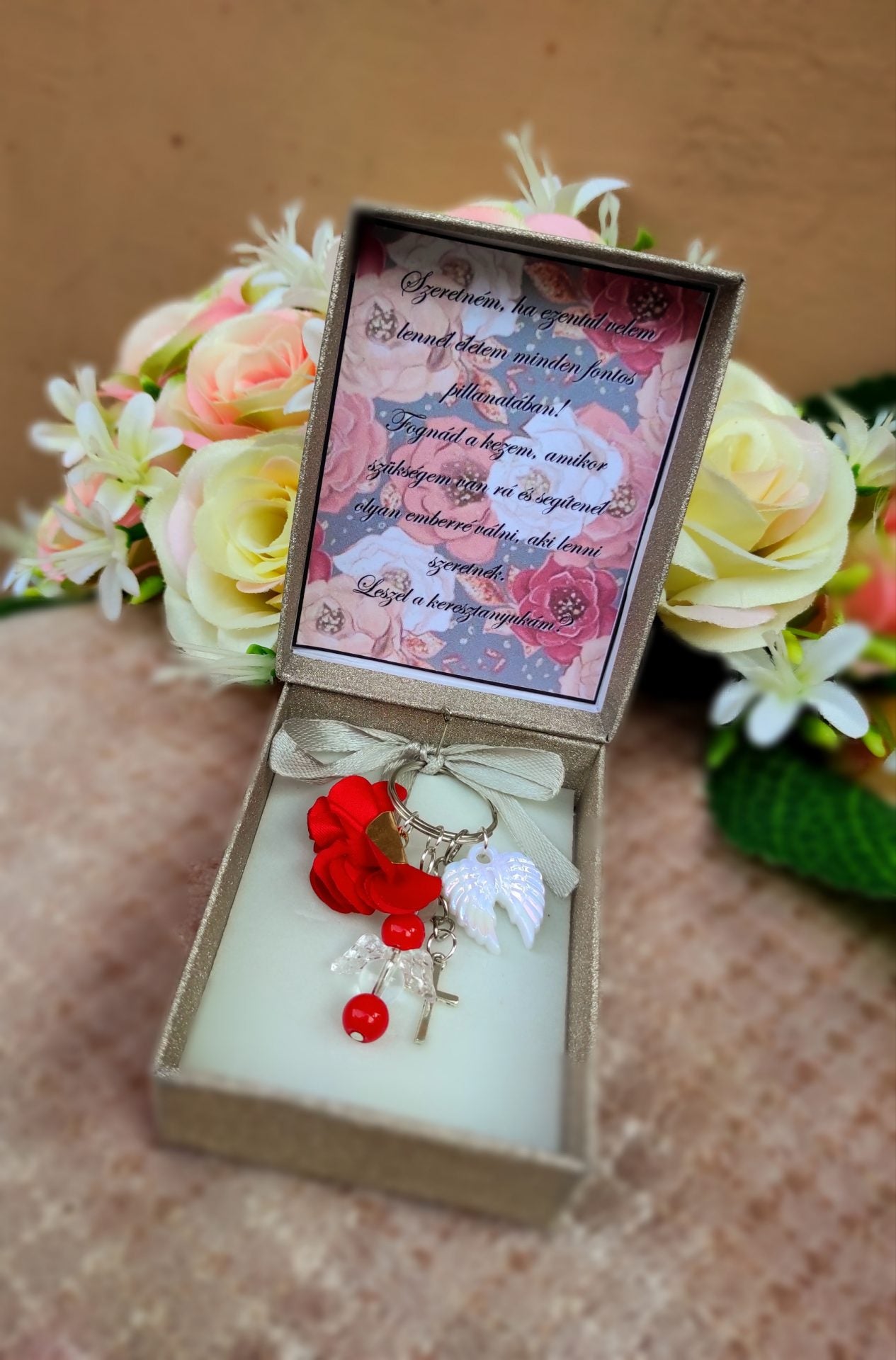 Védelmező kulcstartó keresztszülő